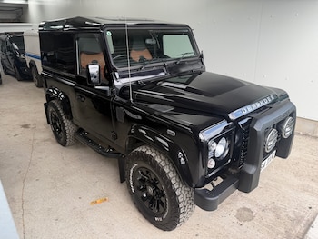 Used Land Rover Defender 2014 for sale - 78979484: Photo