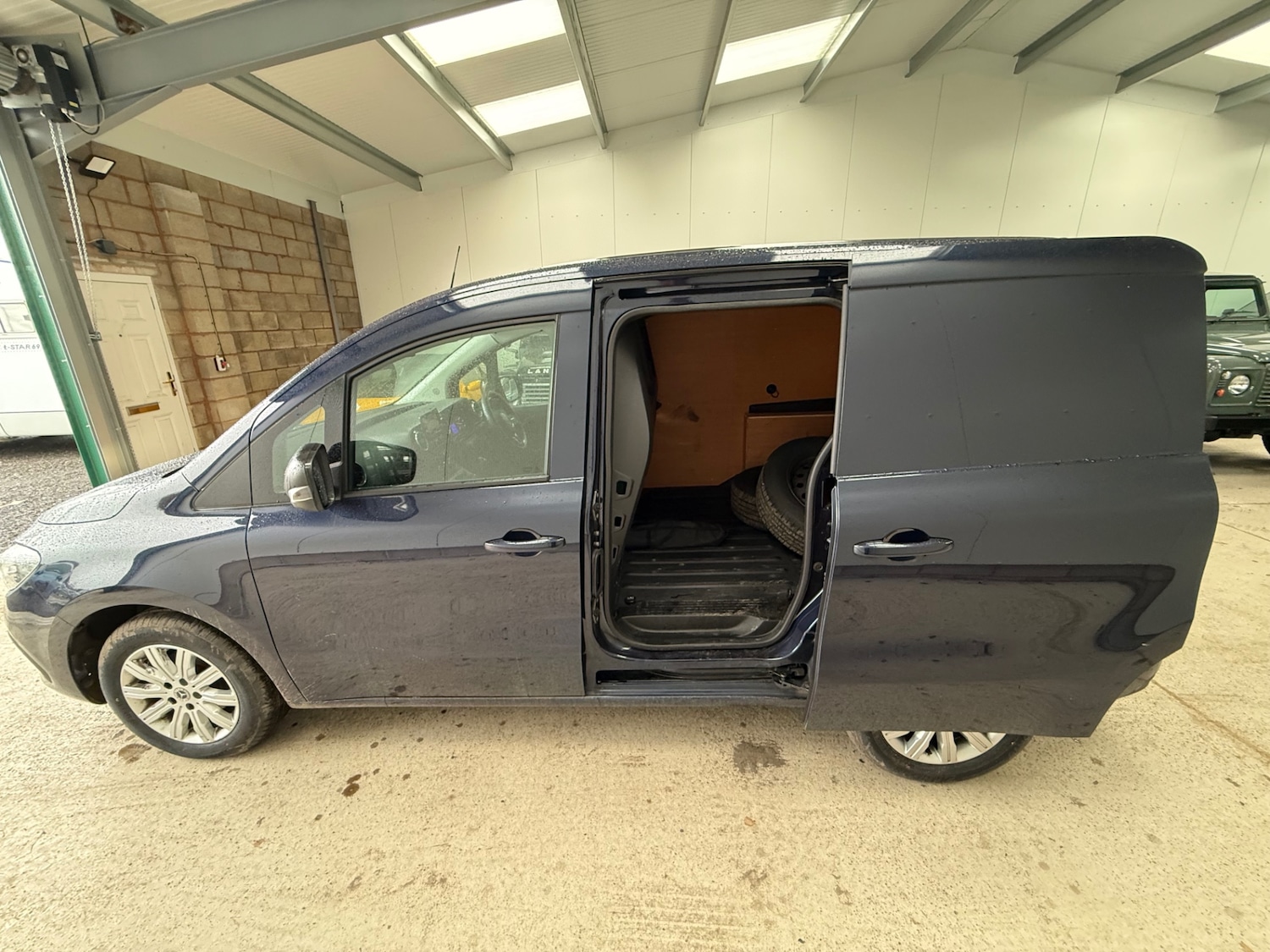 Used Mercedes-Benz Citan 2023 for sale - 77620830: Photo 10