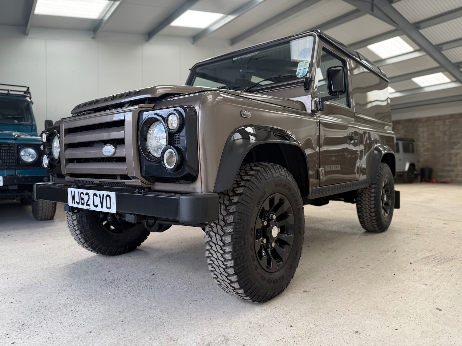 Used Land Rover Defender 2012 for sale - 76971119: Photo 11