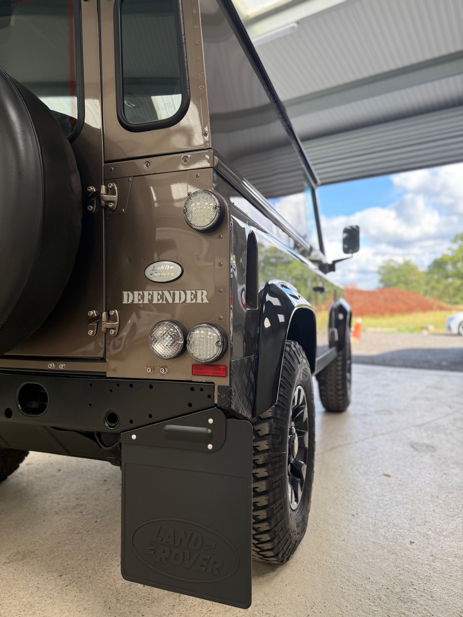 Used Land Rover Defender 2012 for sale - 76971119: Photo 22