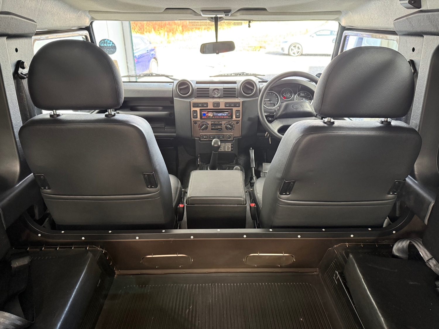 Used Land Rover Defender 2012 for sale - 76971119: Photo 26