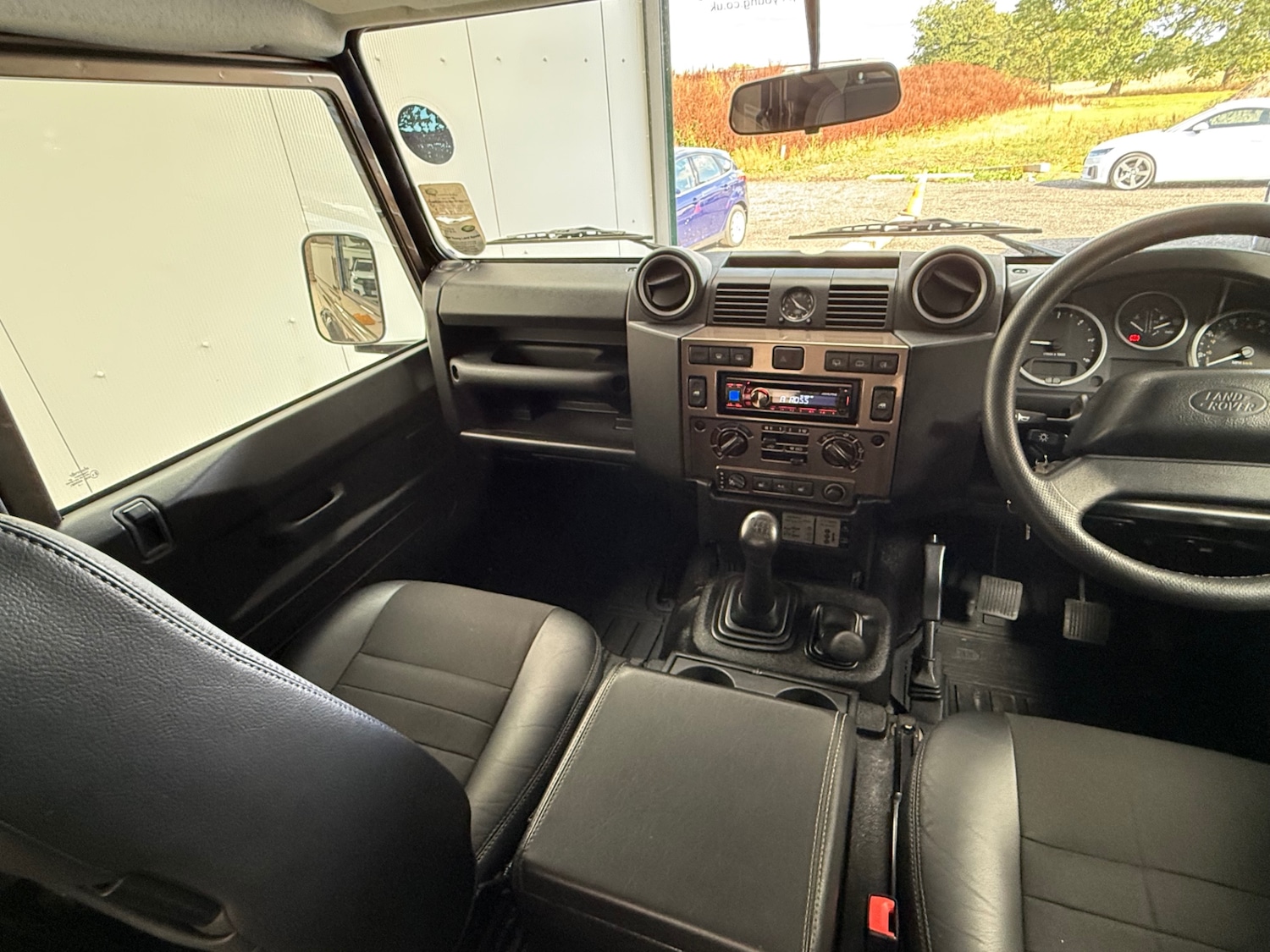 Used Land Rover Defender 2012 for sale - 76971119: Photo 29