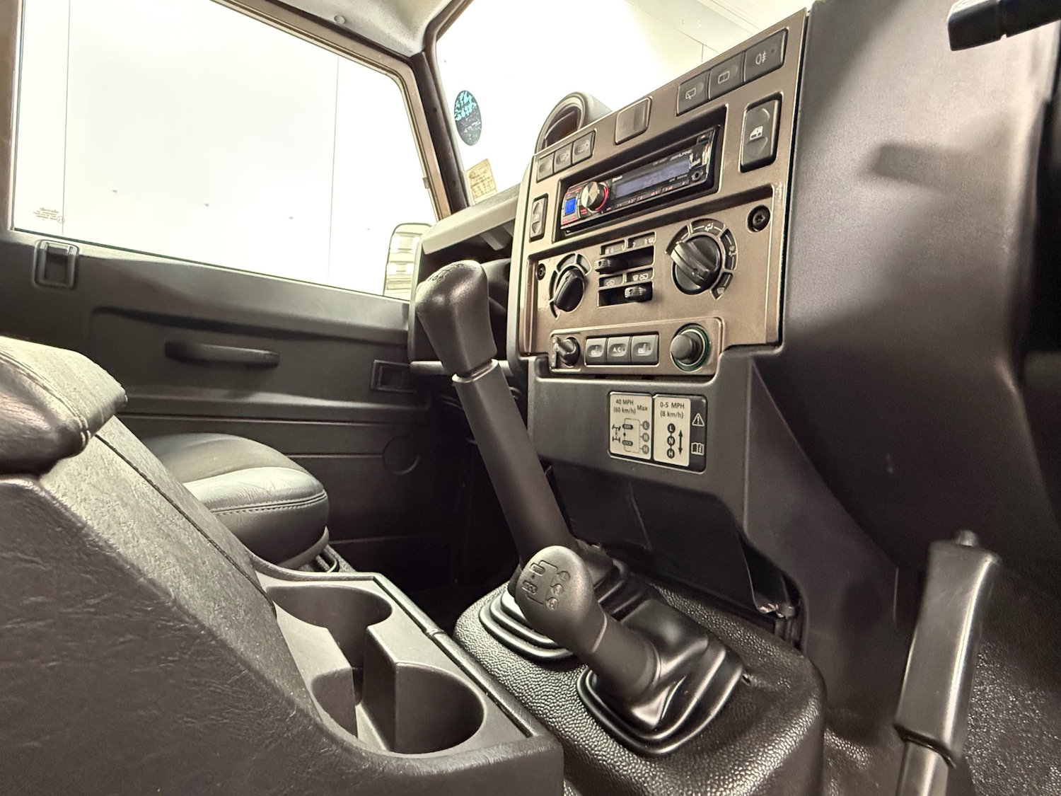 Used Land Rover Defender 2012 for sale - 76971119: Photo 35