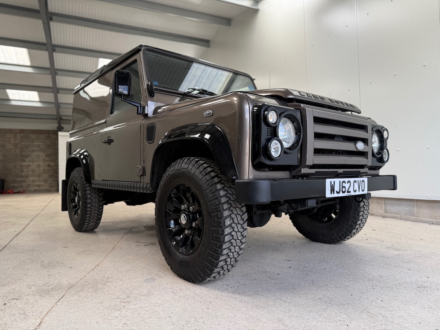 Used Land Rover Defender 2012 for sale - 76971119: Photo 9