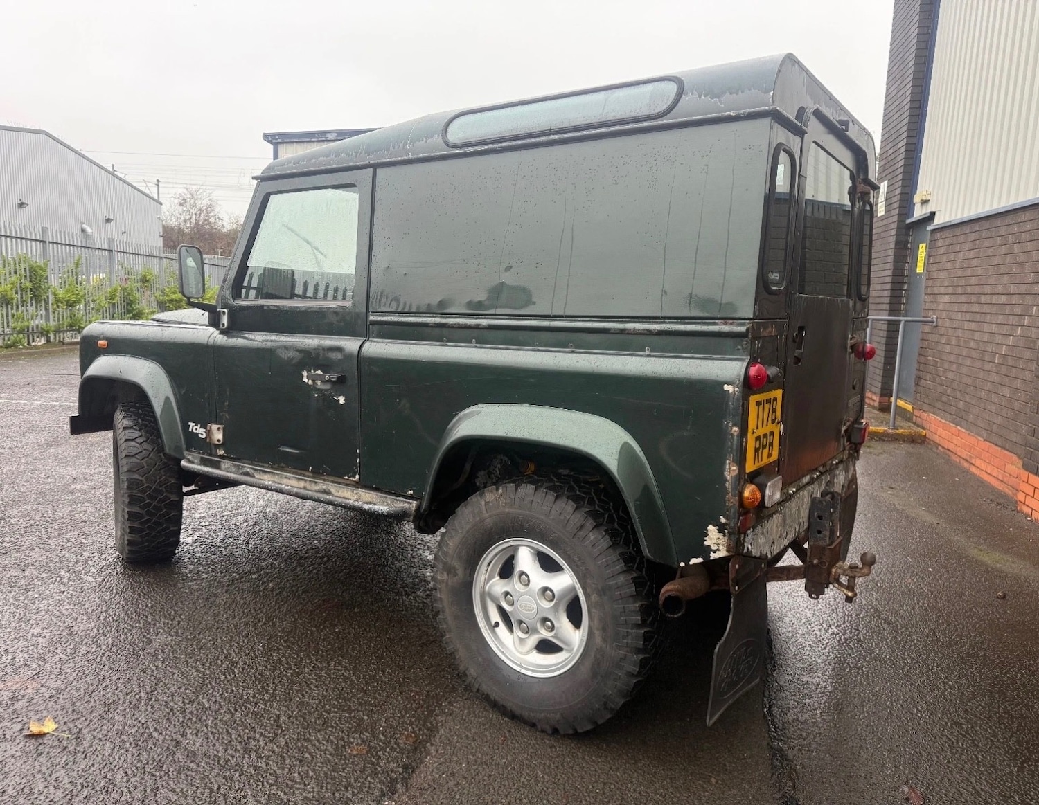 Used Land Rover Defender 1999 for sale - 77620305: Photo 2