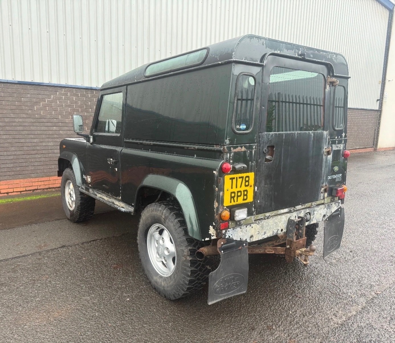 Used Land Rover Defender 1999 for sale - 77620305: Photo 6