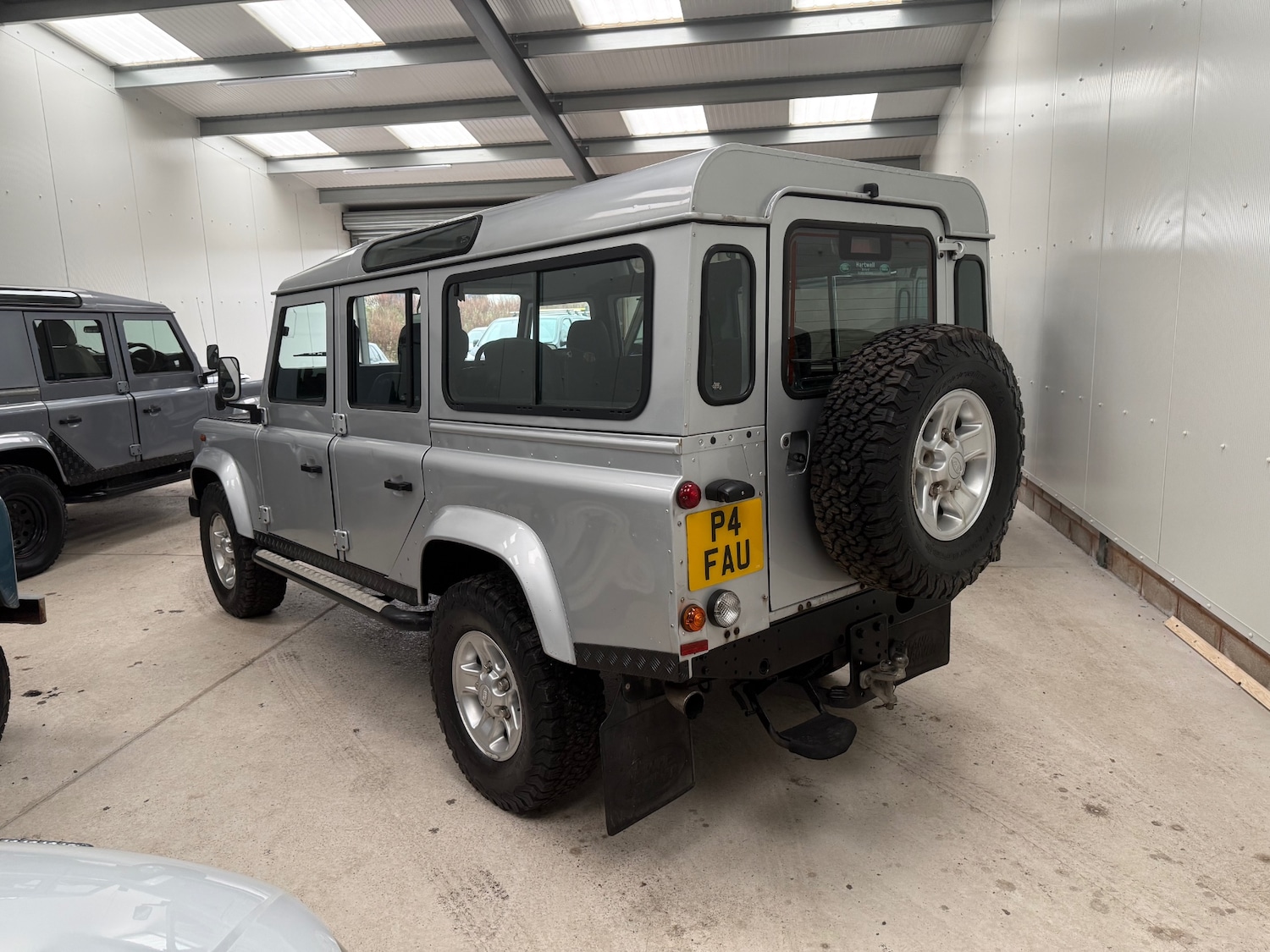 Used Land Rover Defender 2006 for sale - 77233829: Photo 5