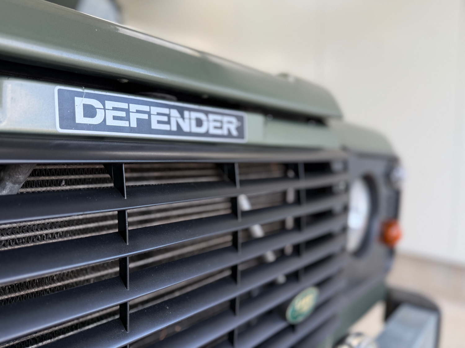 Used Land Rover Defender 2000 for sale - 76925870: Photo 16