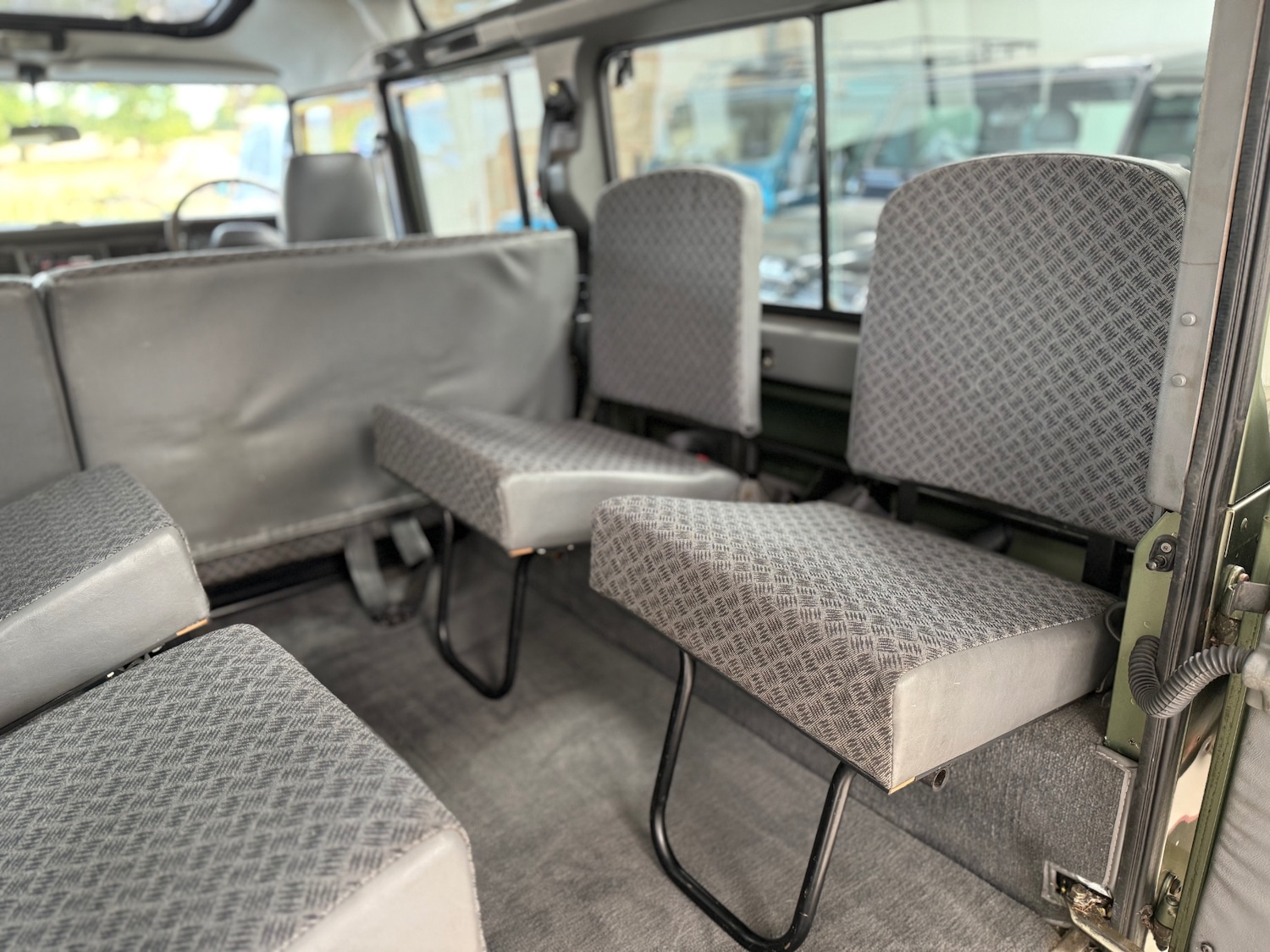 Used Land Rover Defender 2000 for sale - 76925870: Photo 21