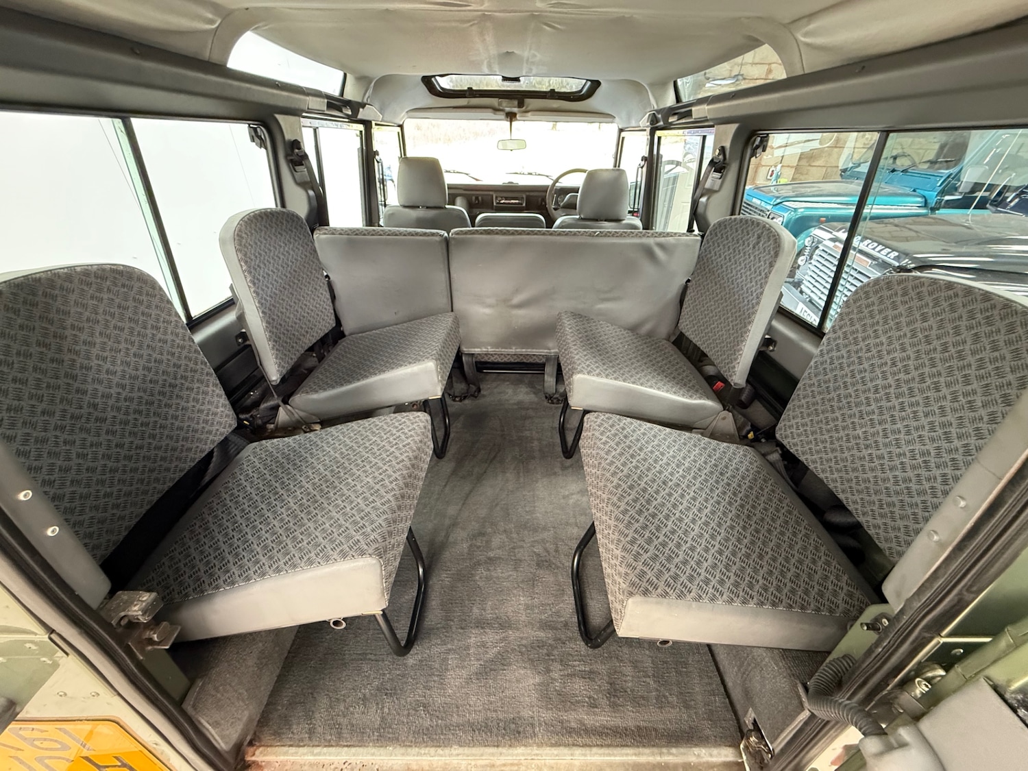 Used Land Rover Defender 2000 for sale - 76925870: Photo 24