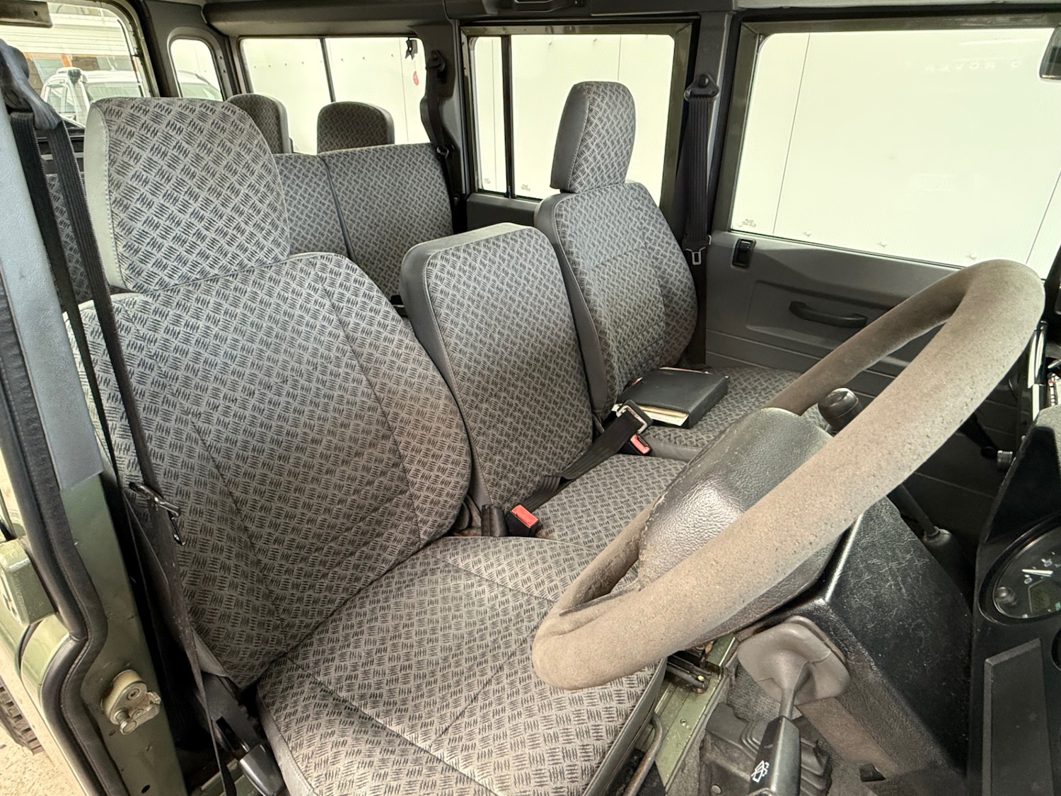 Used Land Rover Defender 2000 for sale - 76925870: Photo 28