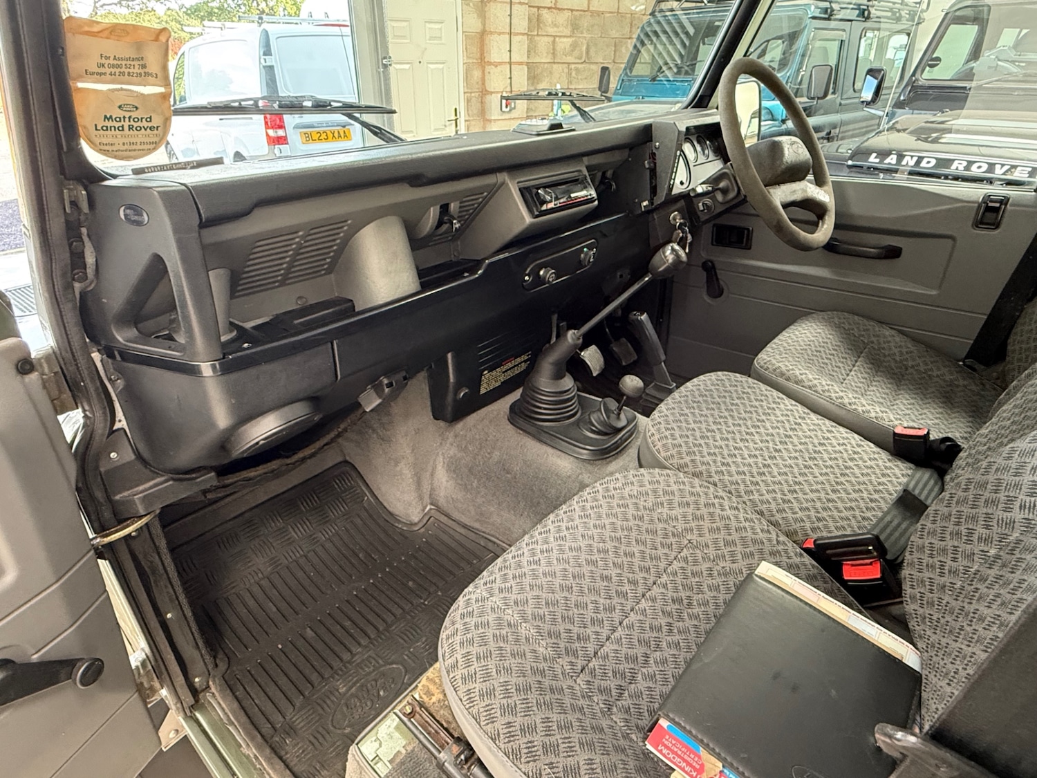 Used Land Rover Defender 2000 for sale - 76925870: Photo 30