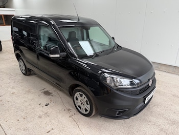 Used Fiat Doblo 2022 for sale - 77562636: Photo