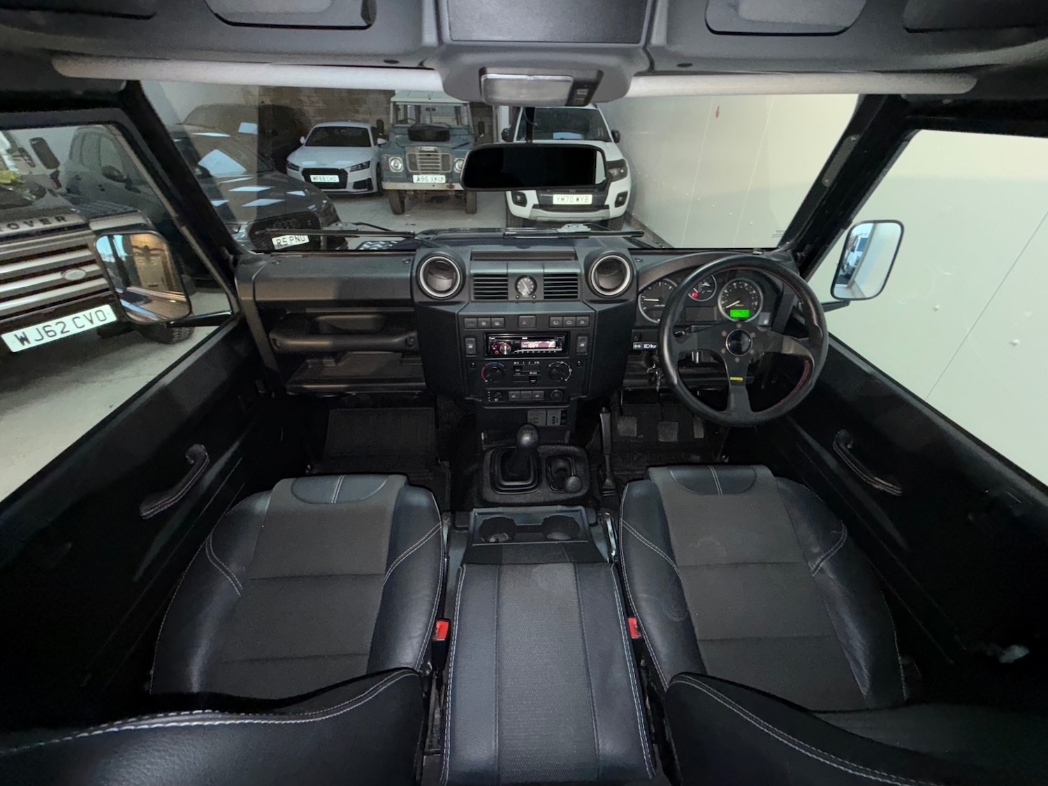 Used Land Rover Defender 2012 for sale - 76925871: Photo 35