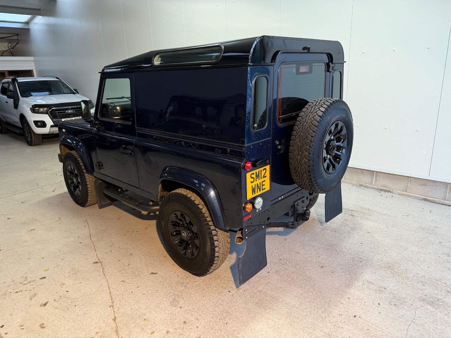 Used Land Rover Defender 2012 for sale - 76925871: Photo 5