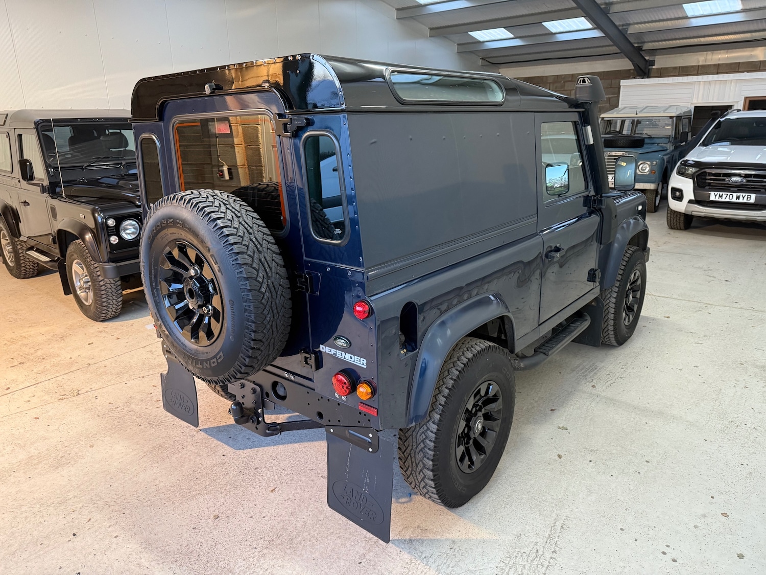 Used Land Rover Defender 2012 for sale - 76925871: Photo 7