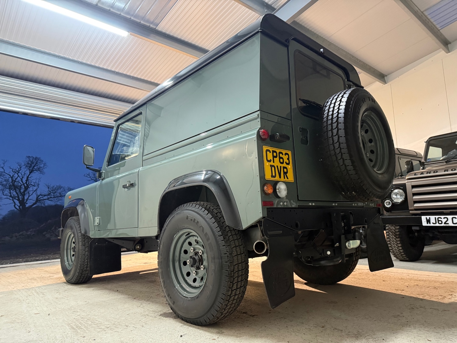 Used Land Rover Defender 2014 for sale - 77340161: Photo 14