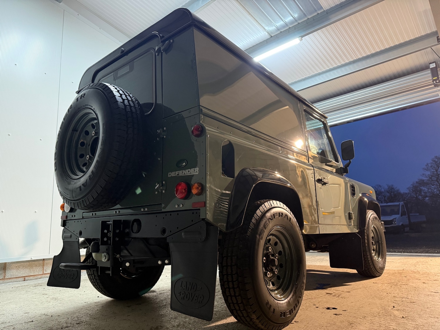 Used Land Rover Defender 2014 for sale - 77340161: Photo 15