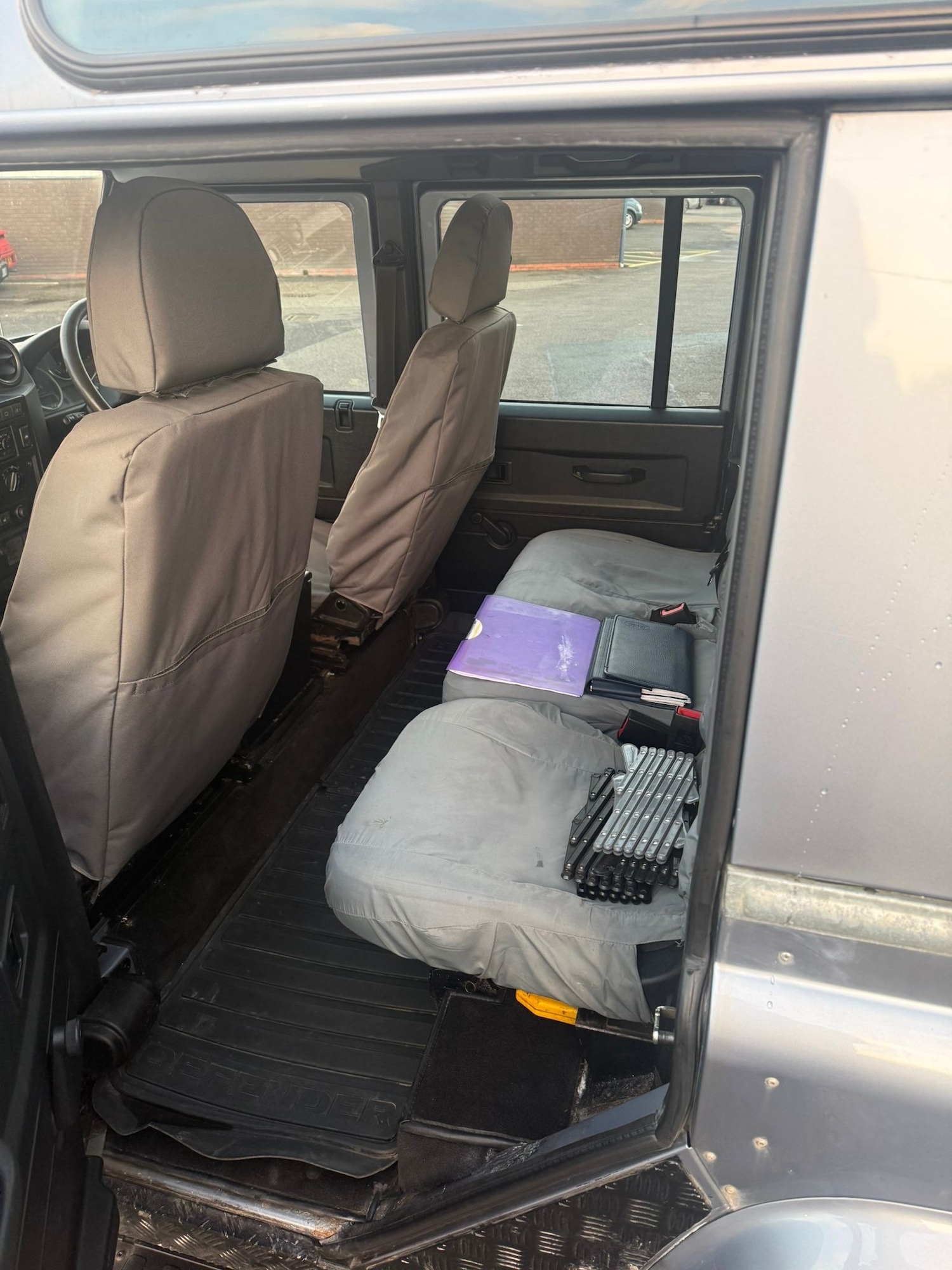 Used Land Rover Defender 2008 for sale - 77020608: Photo 13