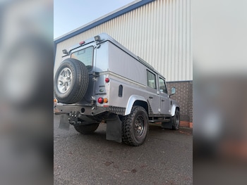 Used Land Rover Defender 2008 for sale - 77020608: Photo