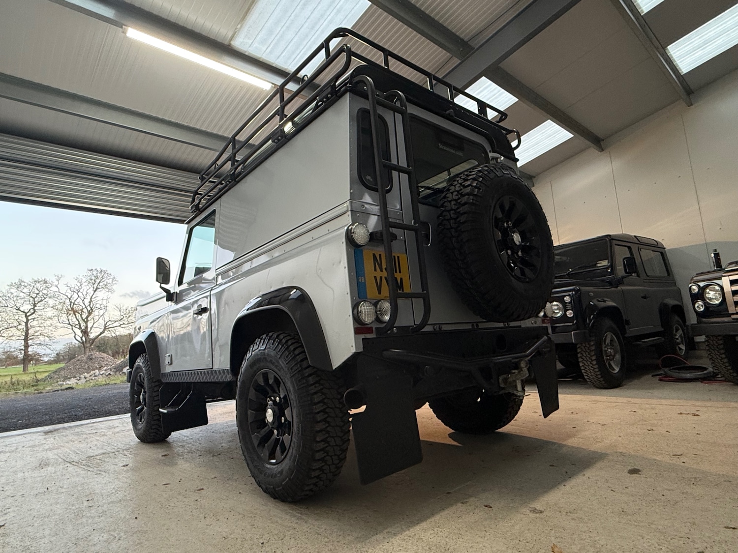 Used Land Rover Defender 2011 for sale - 77020548: Photo 11