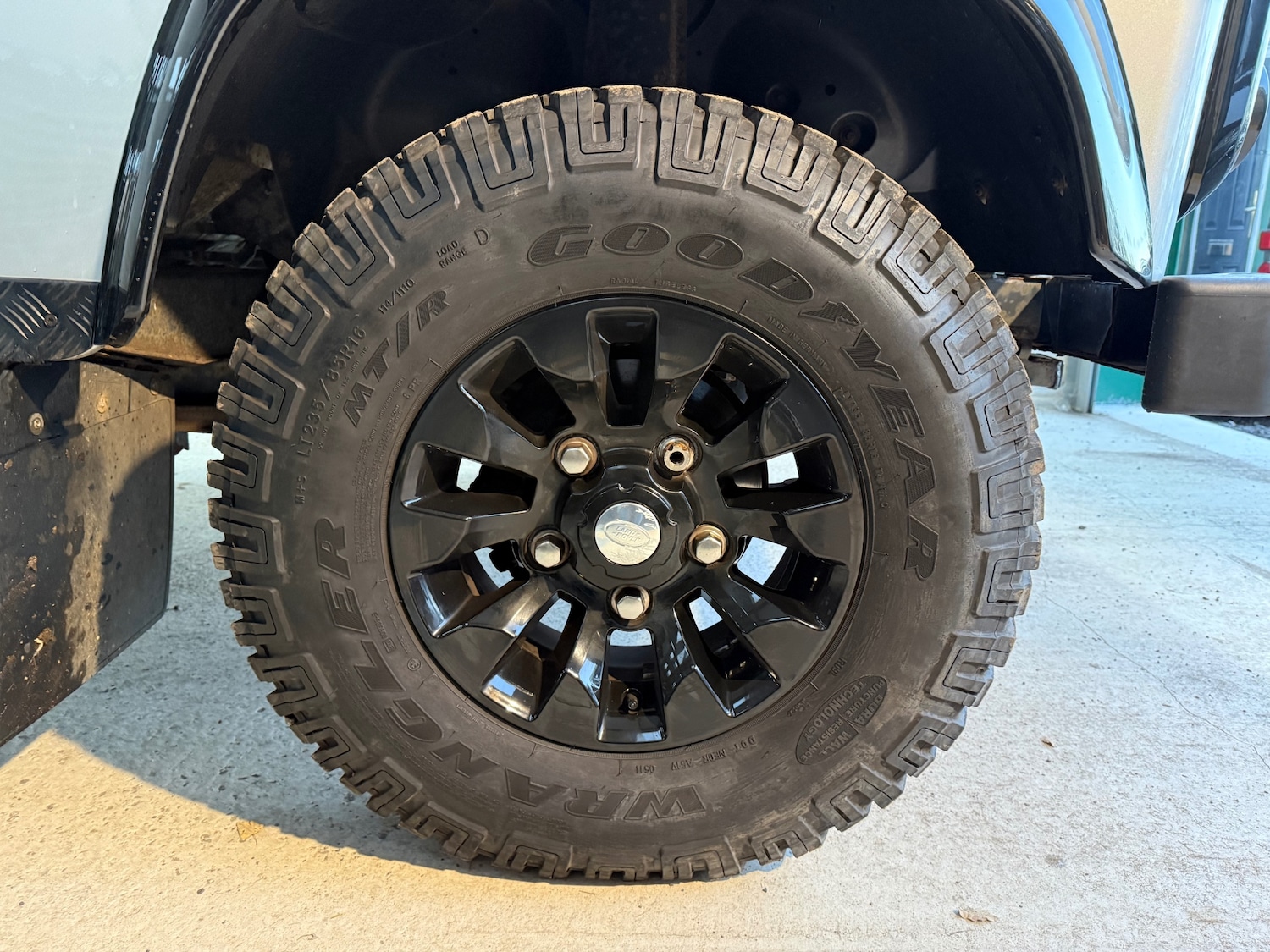 Used Land Rover Defender 2011 for sale - 77020548: Photo 16