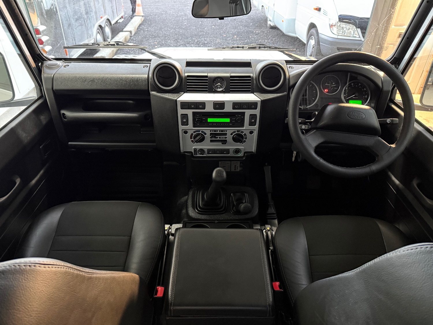 Used Land Rover Defender 2011 for sale - 77020548: Photo 26