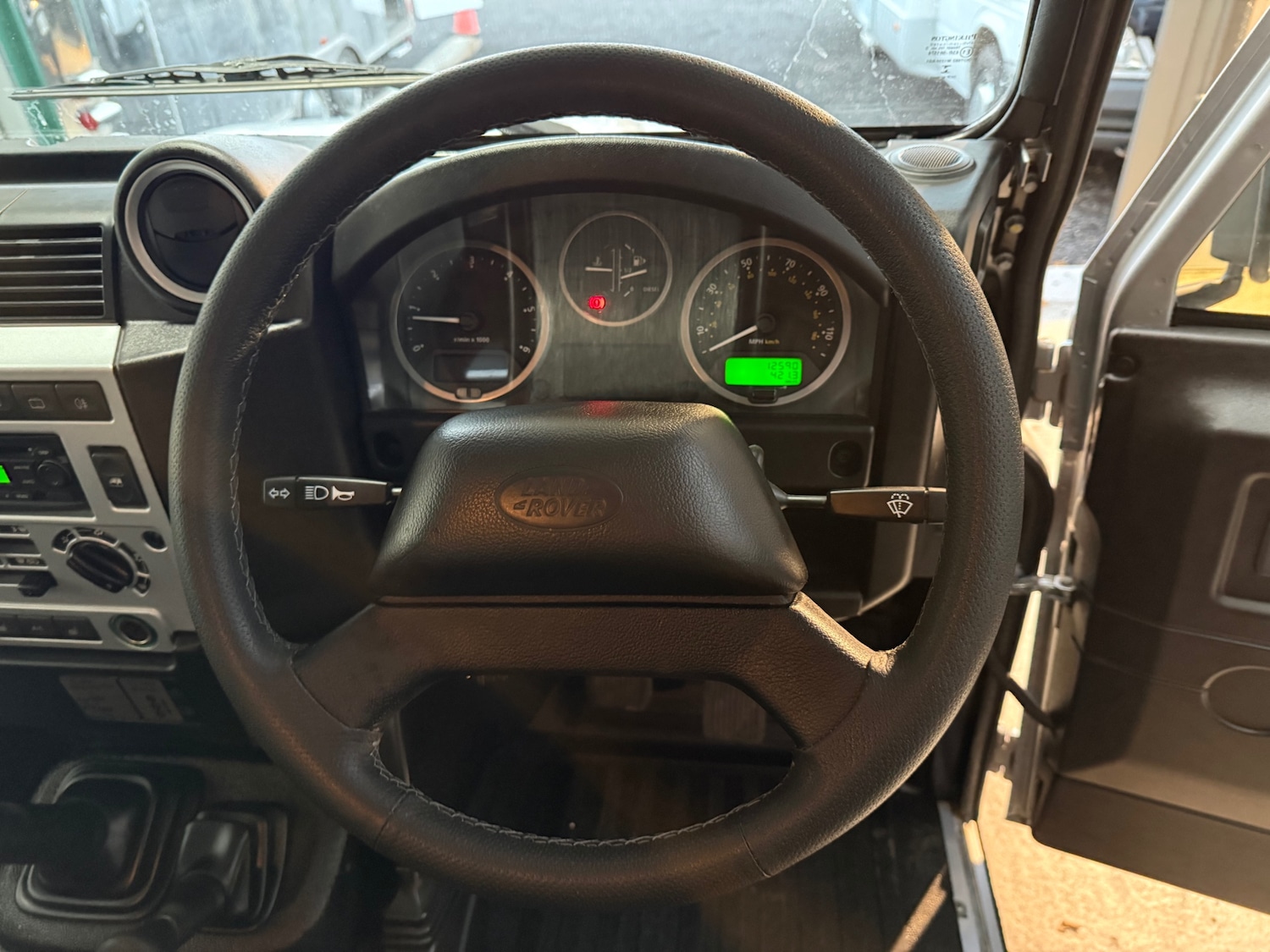 Used Land Rover Defender 2011 for sale - 77020548: Photo 29