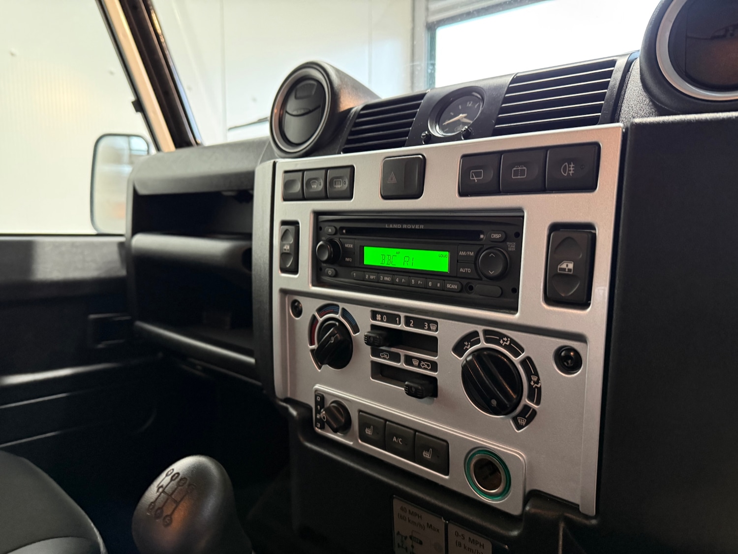 Used Land Rover Defender 2011 for sale - 77020548: Photo 33