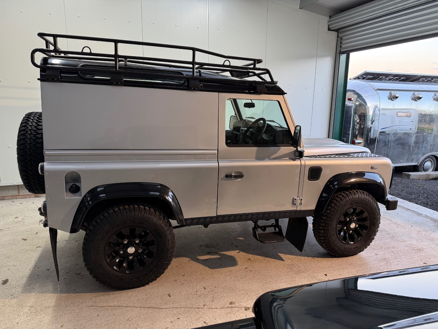 Used Land Rover Defender 2011 for sale - 77020548: Photo 5