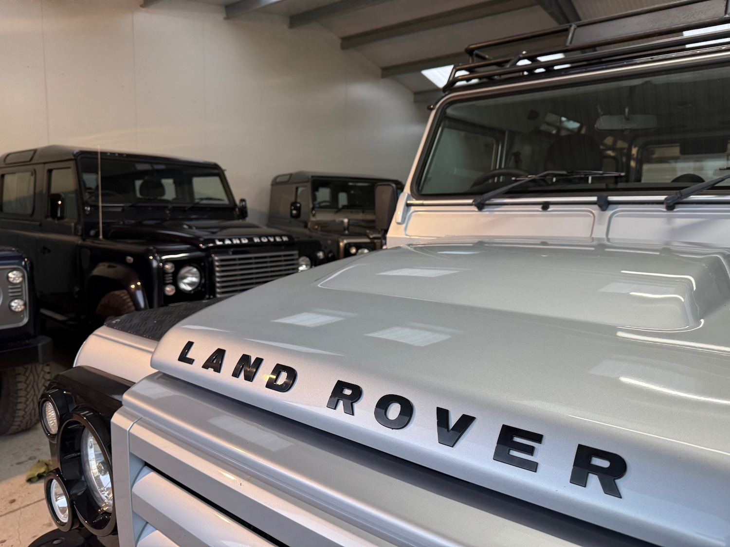 Used Land Rover Defender 2011 for sale - 77020548: Photo 9