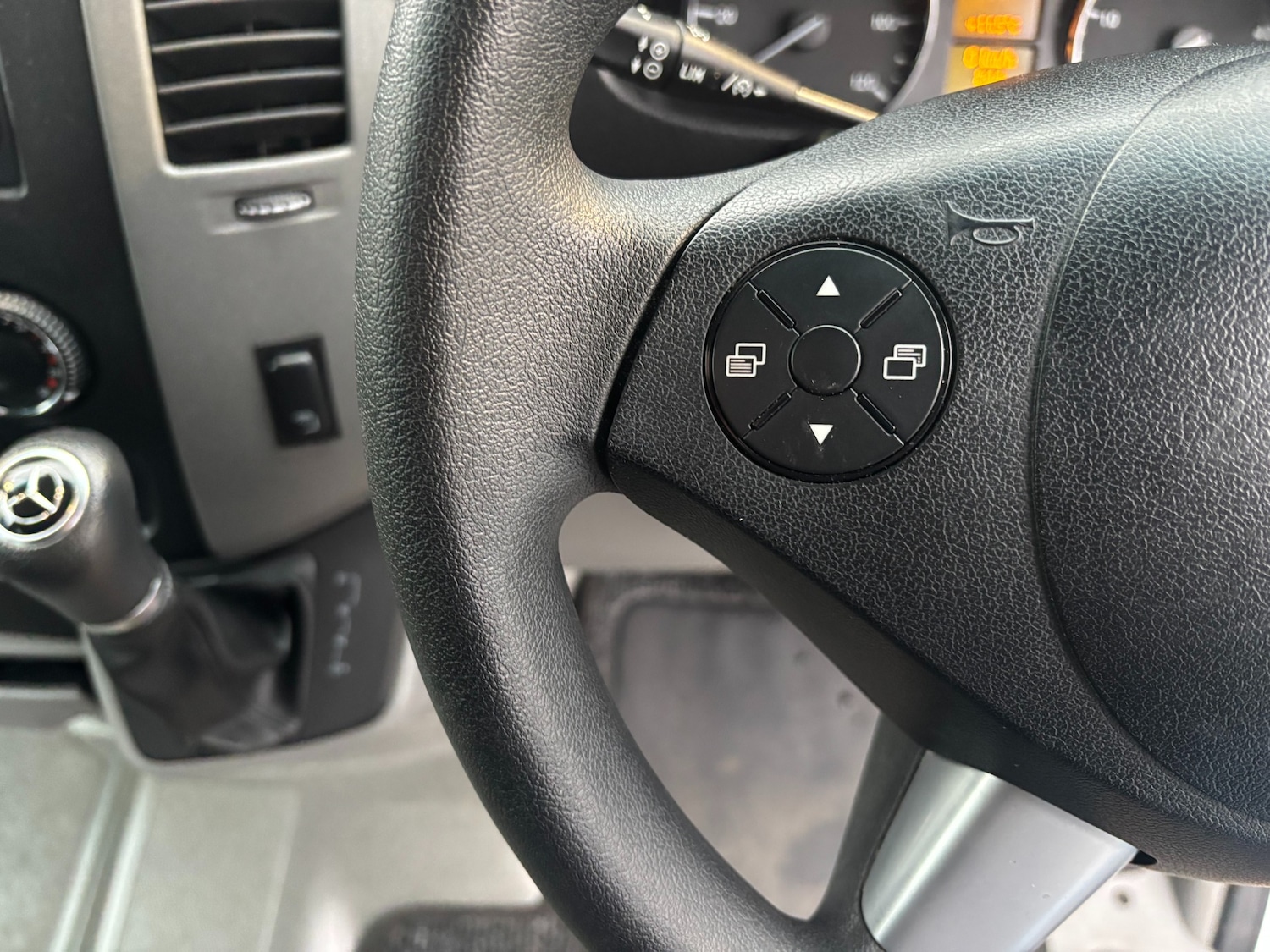 Used Mercedes-Benz Sprinter 2018 for sale - 77593088: Photo 18