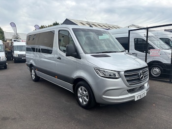 Mercedes-Benz - Sprinter