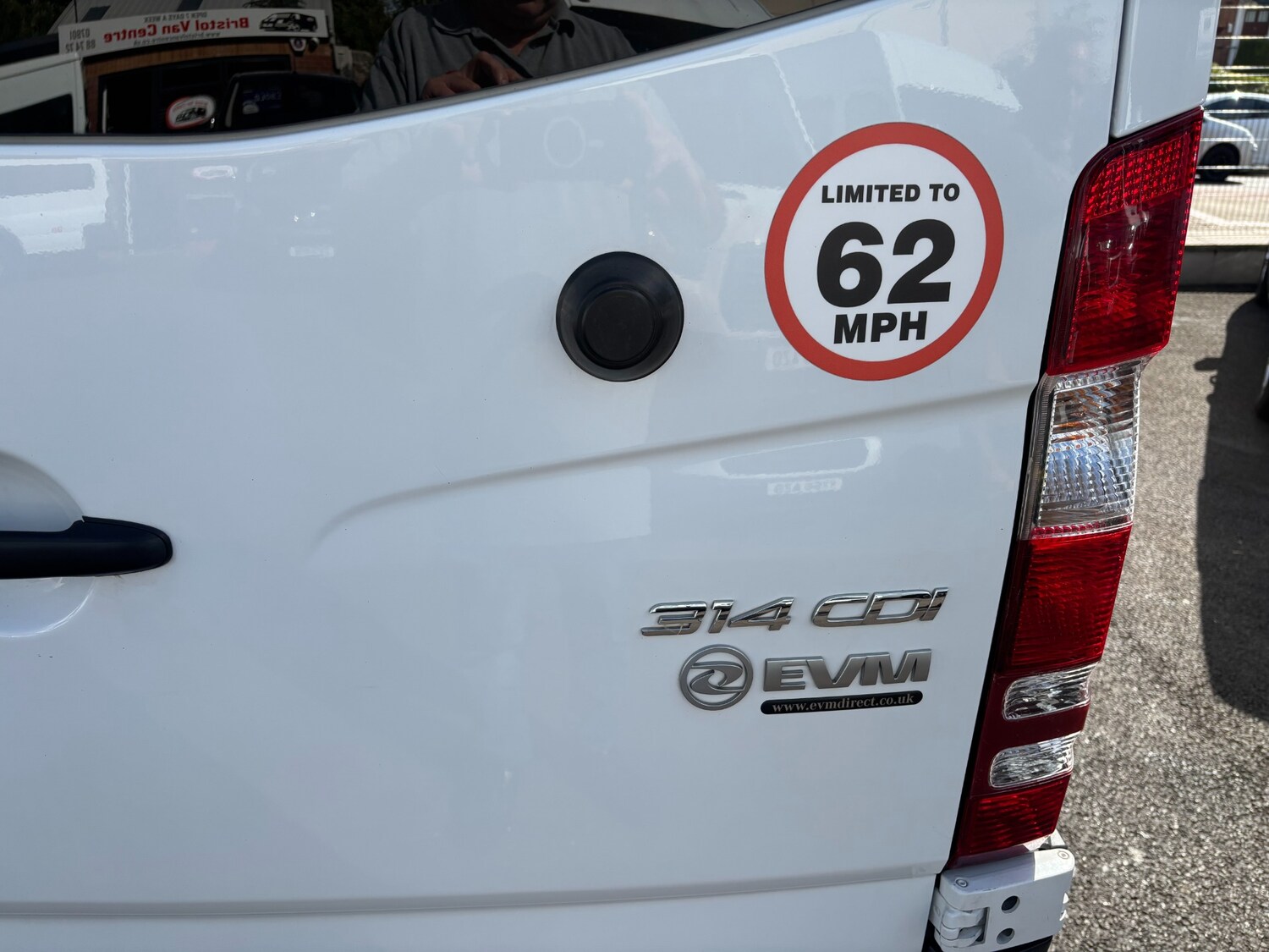 Vehicle 33