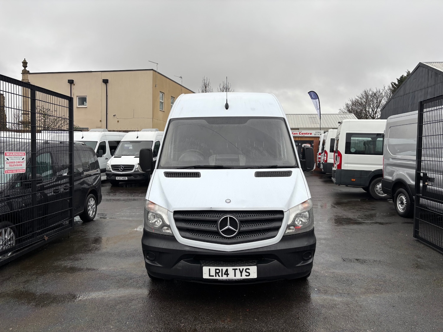Used Mercedes-Benz Sprinter 2014 for sale - 77443766: Photo 2
