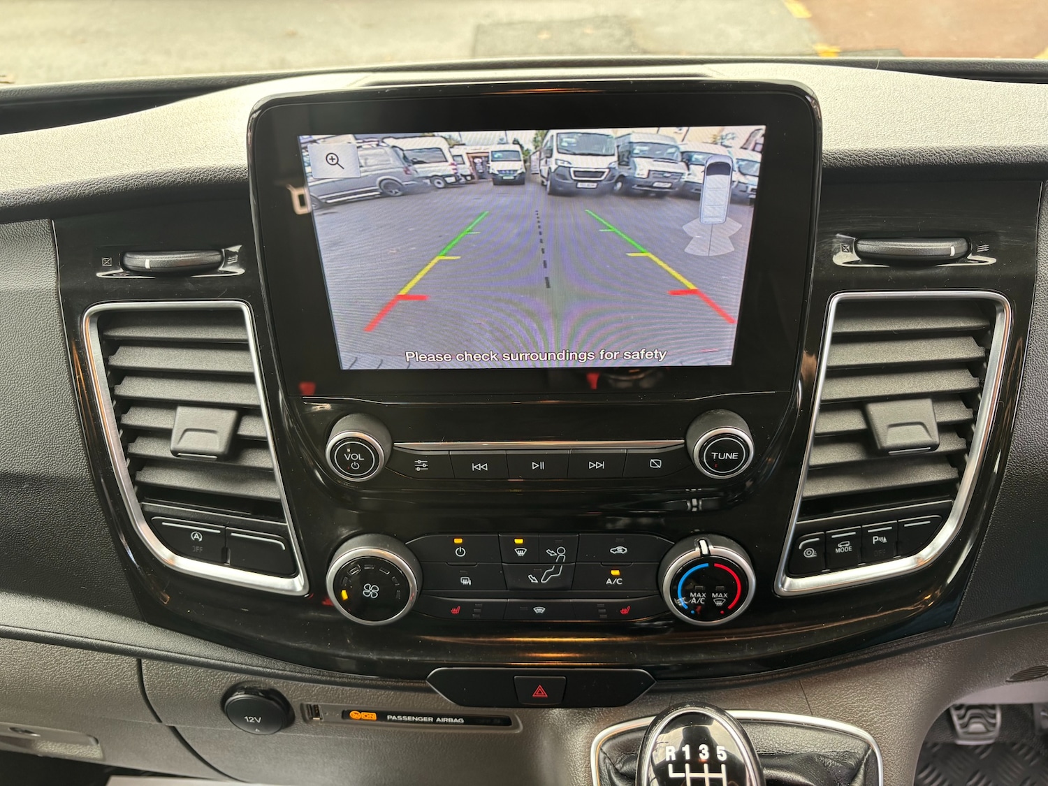 Used Ford Transit Custom 2022 for sale - 76277039: Photo 15