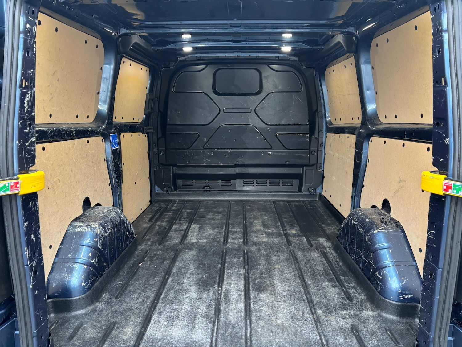 Used Ford Transit Custom 2022 for sale - 76580338: Photo 25