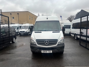 Used Mercedes-Benz Sprinter 2018 for sale - 77318234: Photo
