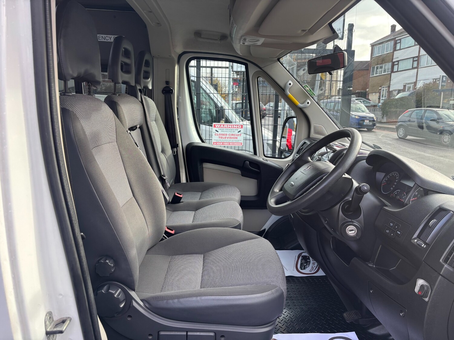 Used Peugeot Boxer 2013 for sale - 76250800: Photo 7