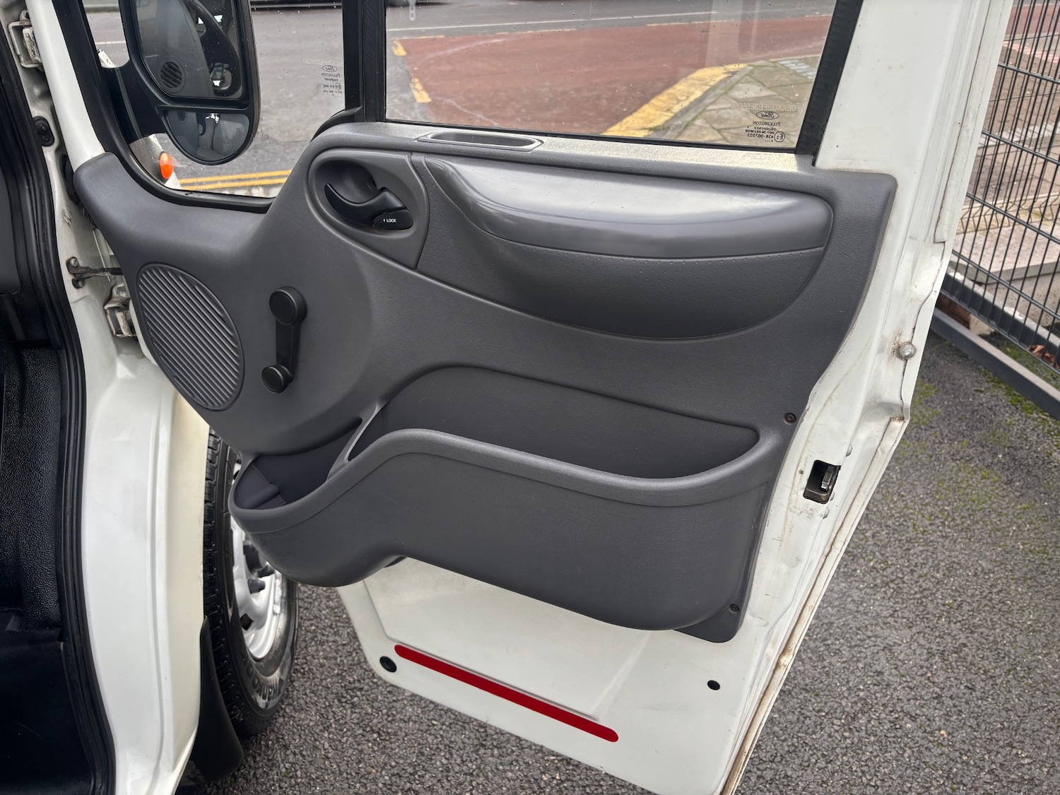 Used Ford Transit 2003 for sale - 76832057: Photo 17