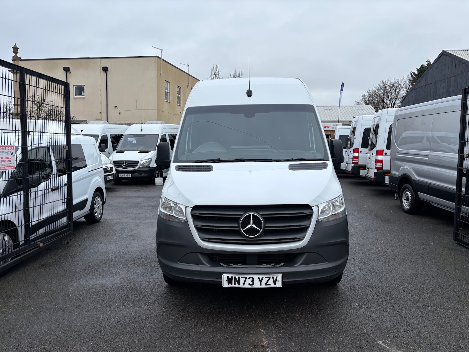 Used Mercedes-Benz Sprinter 2023 for sale - 77443759: Photo 2