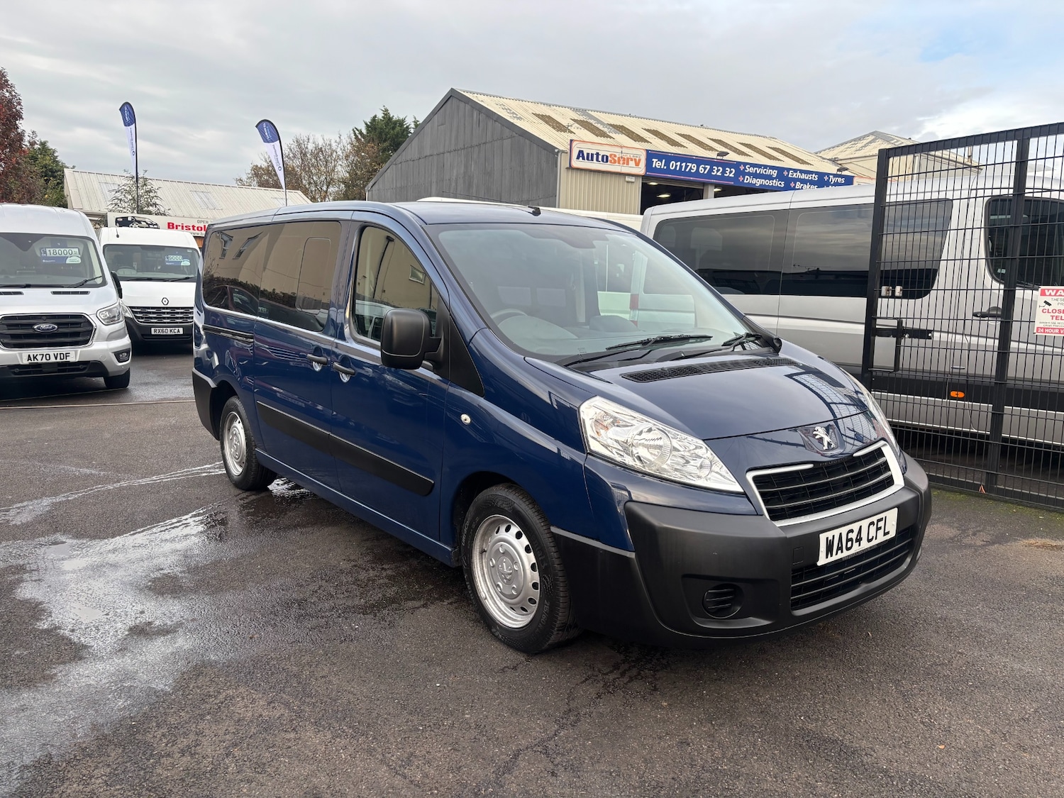 Used Peugeot Expert Tepee 2014 for sale - 76250807: Photo 2