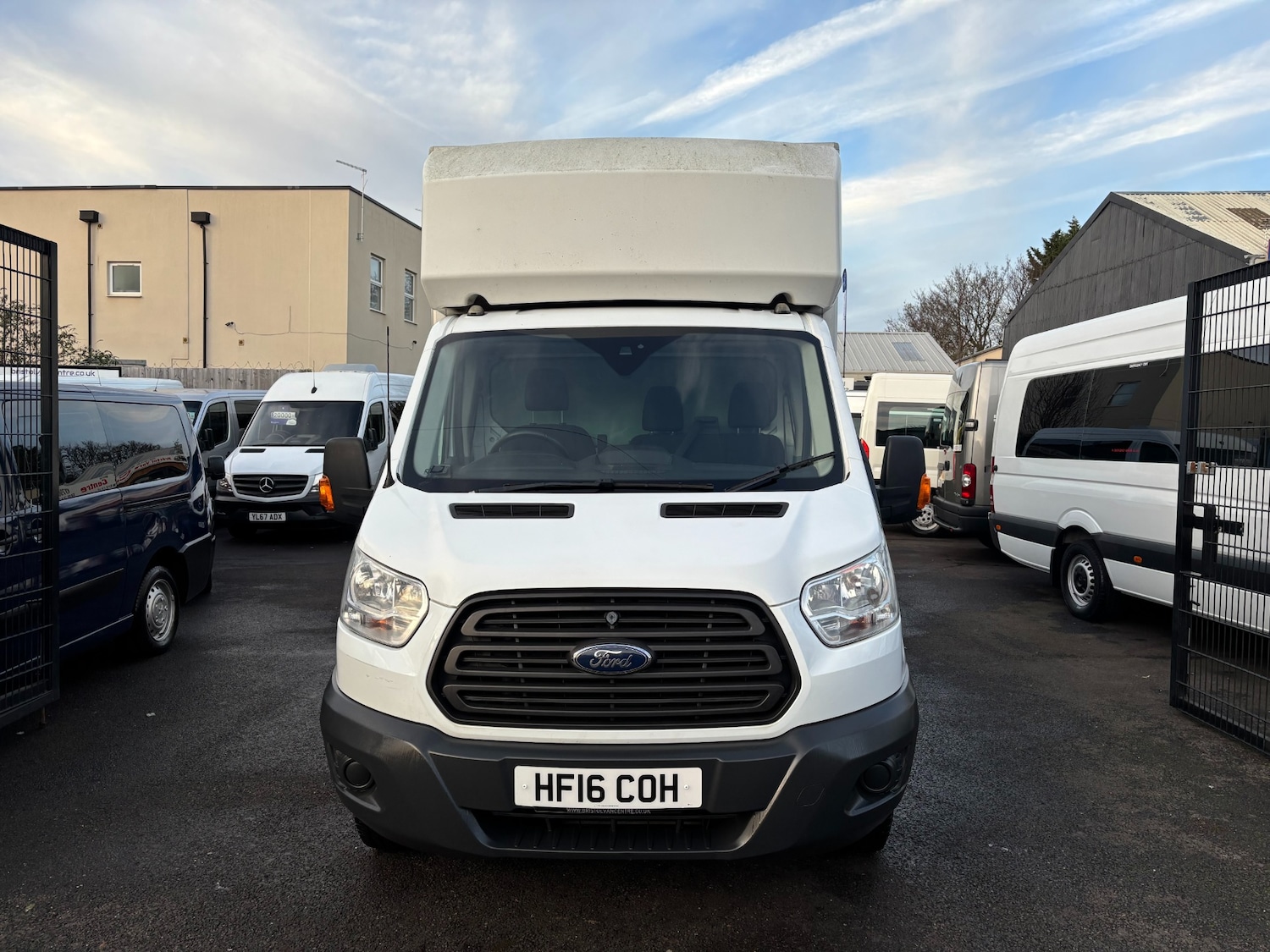 Used Ford Transit 2016 for sale - 77005652: Photo 2