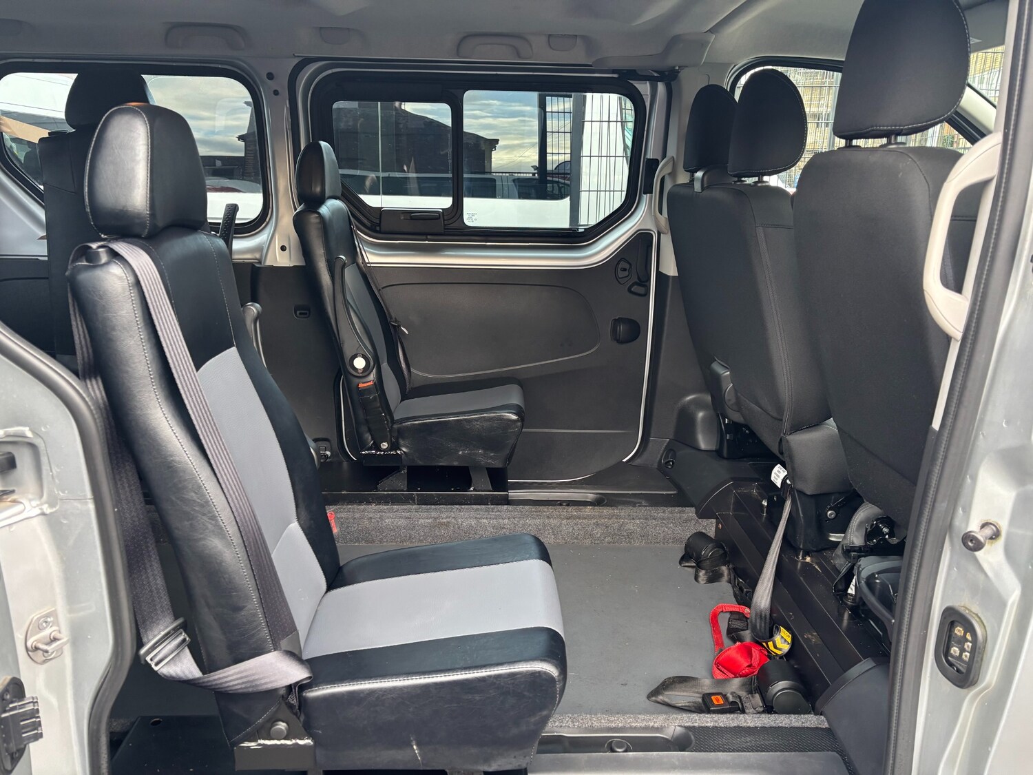 Used Vauxhall Vivaro 2018 for sale - 76569096: Photo 8