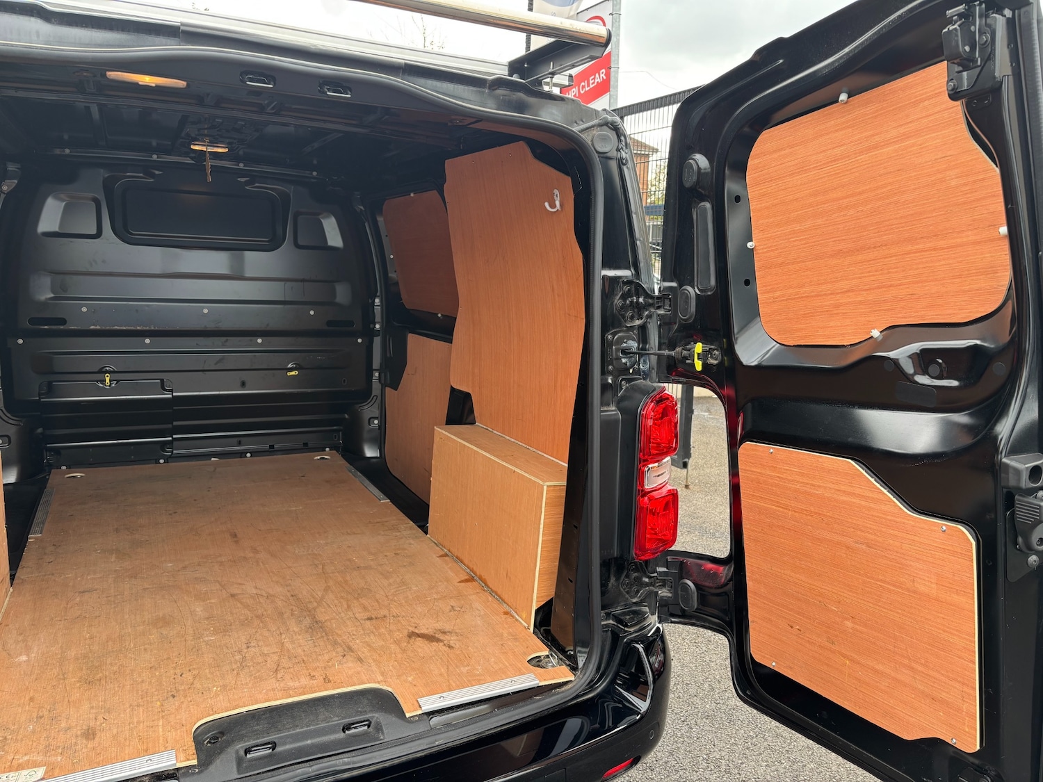 Used Vauxhall Vivaro 2023 for sale - 76250804: Photo 22