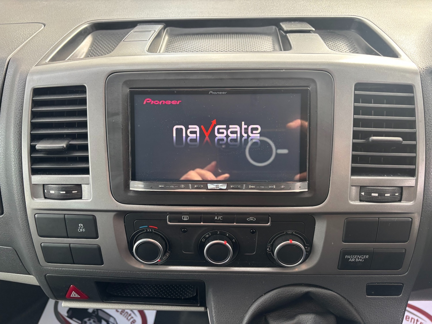 Used Volkswagen Transporter 2015 for sale - 76332812: Photo 16