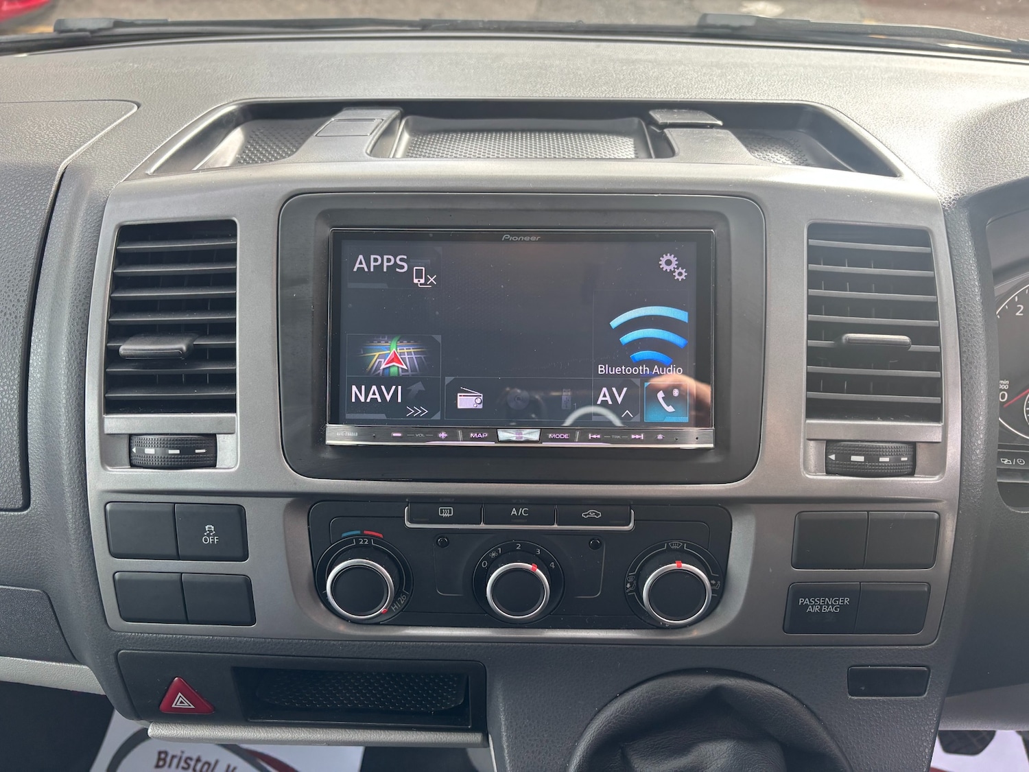 Used Volkswagen Transporter 2015 for sale - 76332812: Photo 18