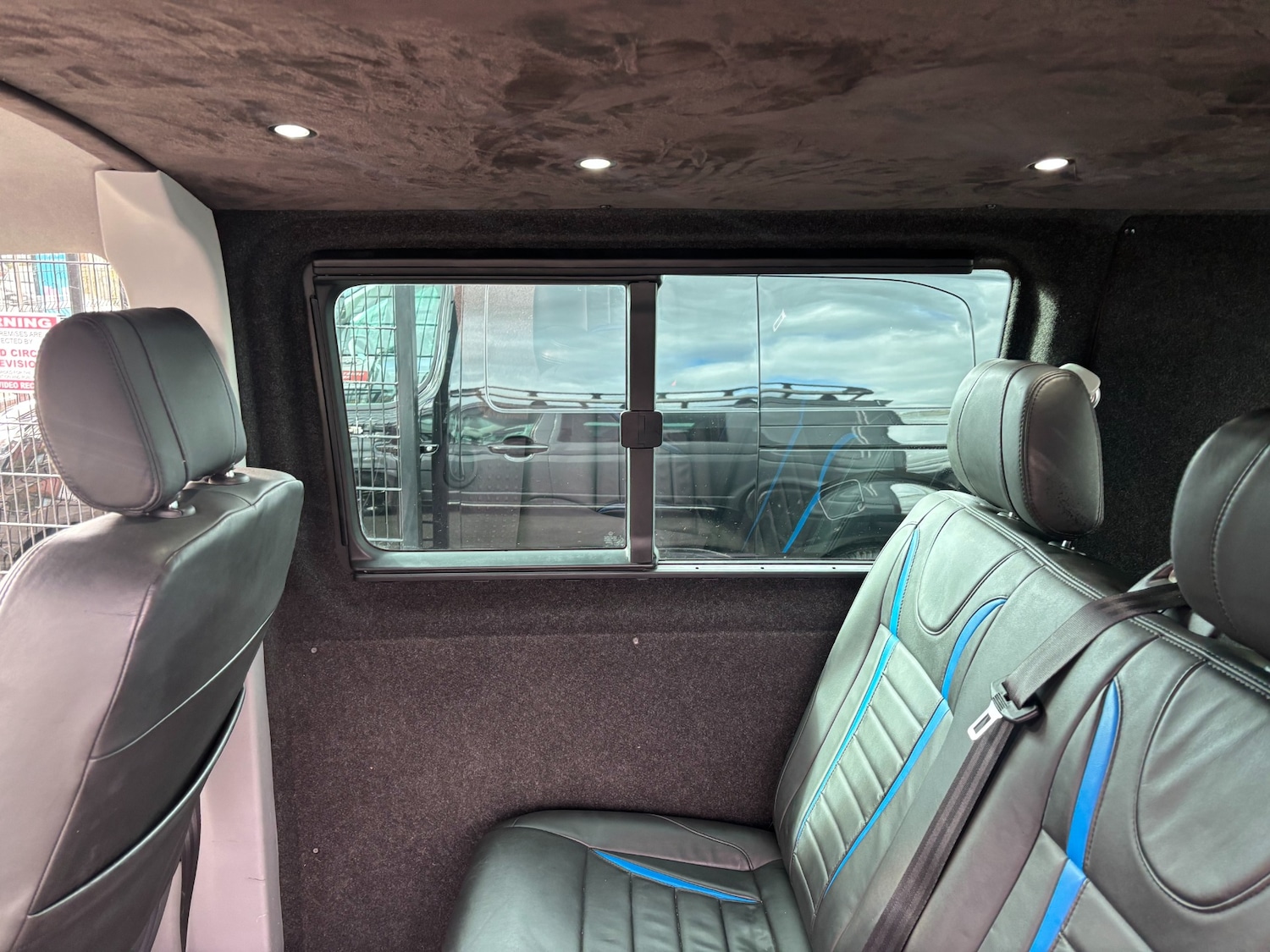 Used Volkswagen Transporter 2015 for sale - 76332812: Photo 23