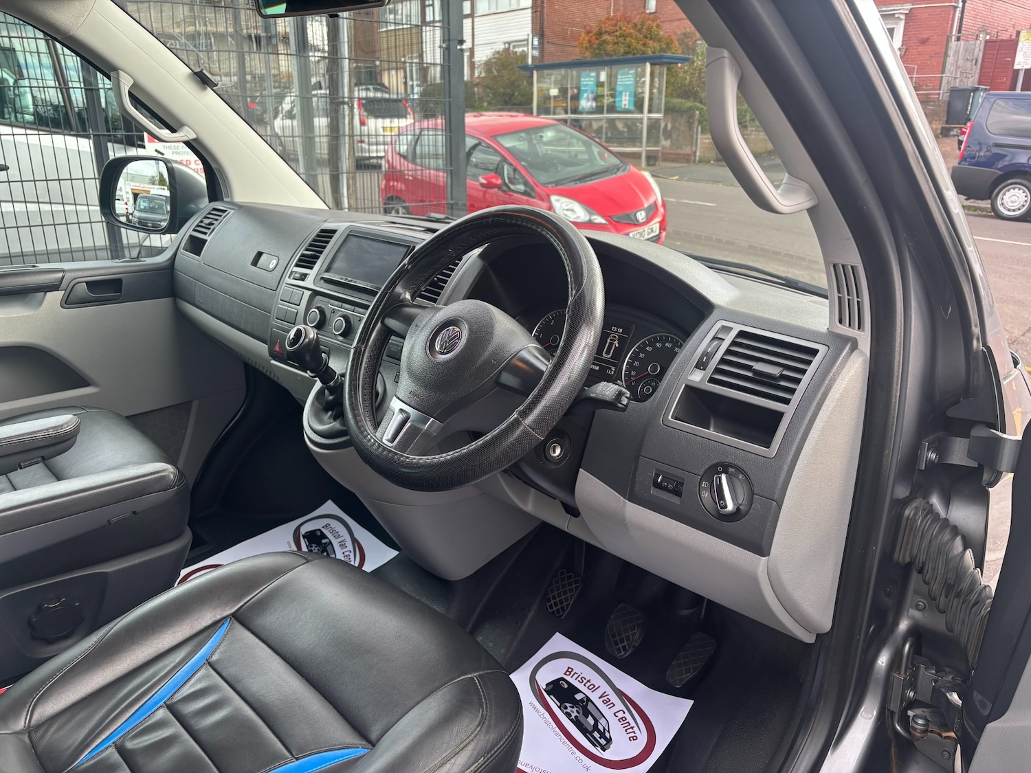 Used Volkswagen Transporter 2015 for sale - 76332812: Photo 7