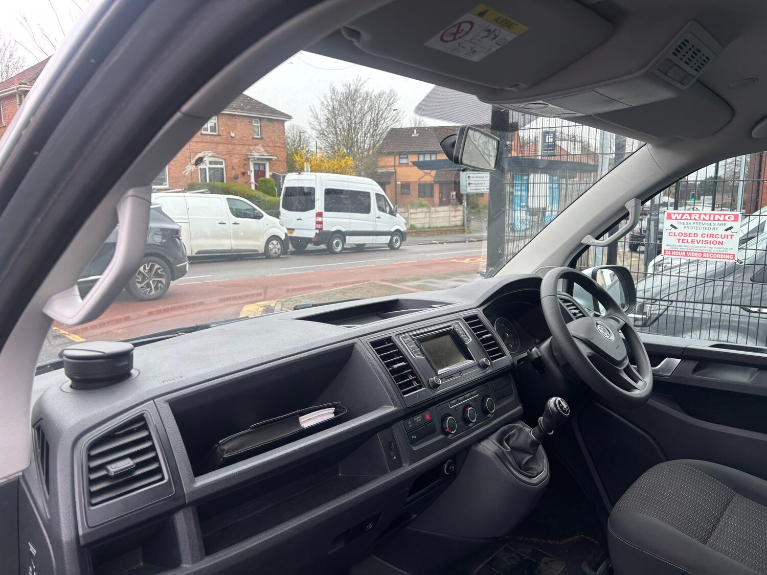 Used Volkswagen Transporter Shuttle 2016 for sale - 78042449: Photo 11